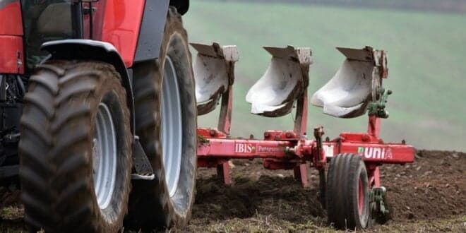 Quais os requisitos para poder aceder ao apoio à renovação de tractores? Entidade Gestora do PDR 2020 explica tudo