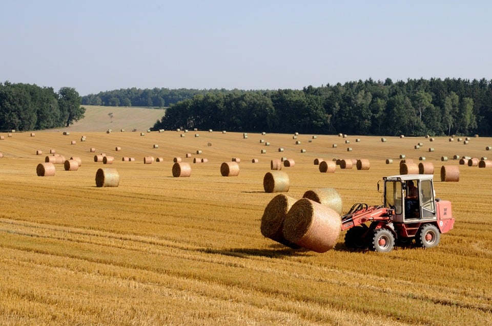 como escolher um trator agrícola